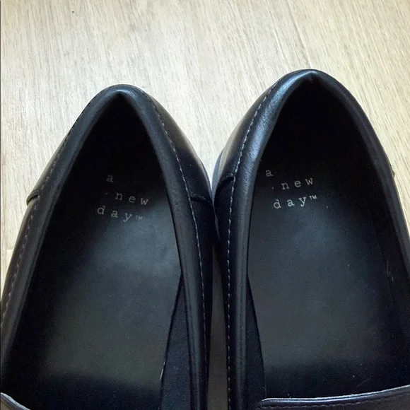 A New Day Women’s Black Loafers – Size 8 - Picture 10 of 10